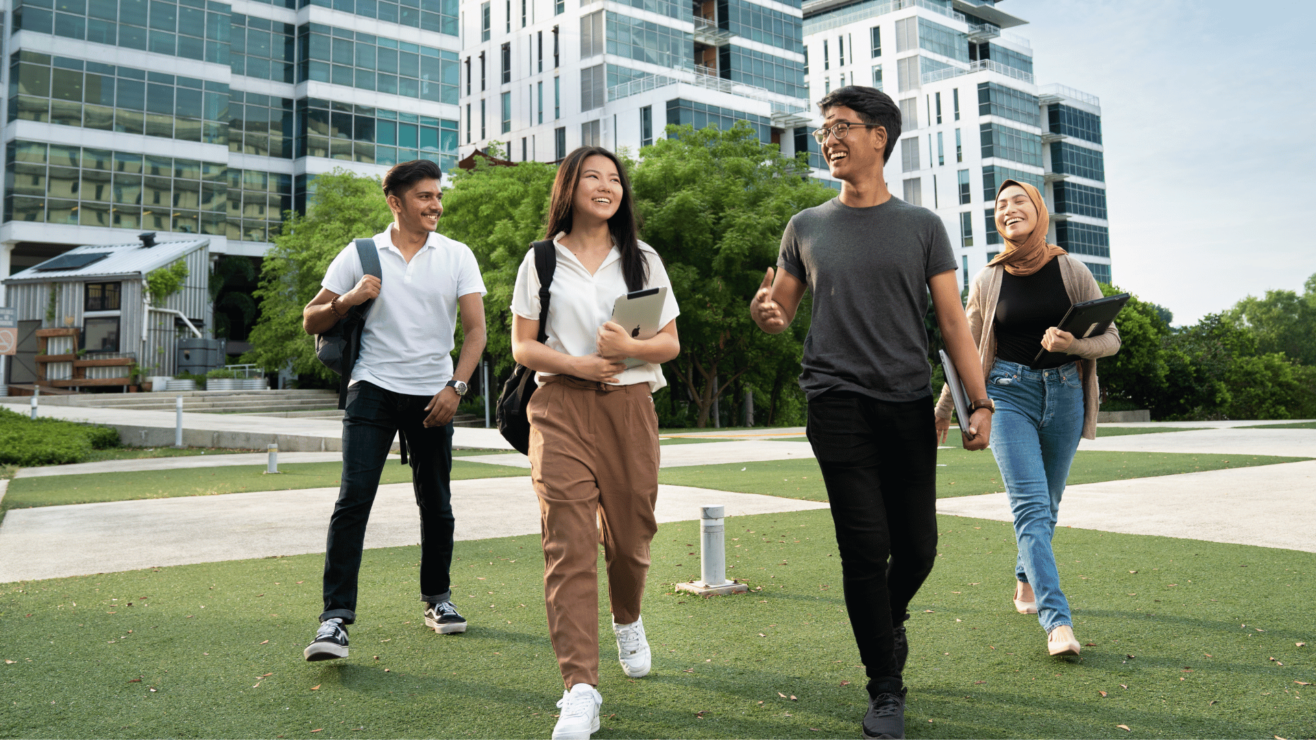 Taylor's students walks in Uni Square