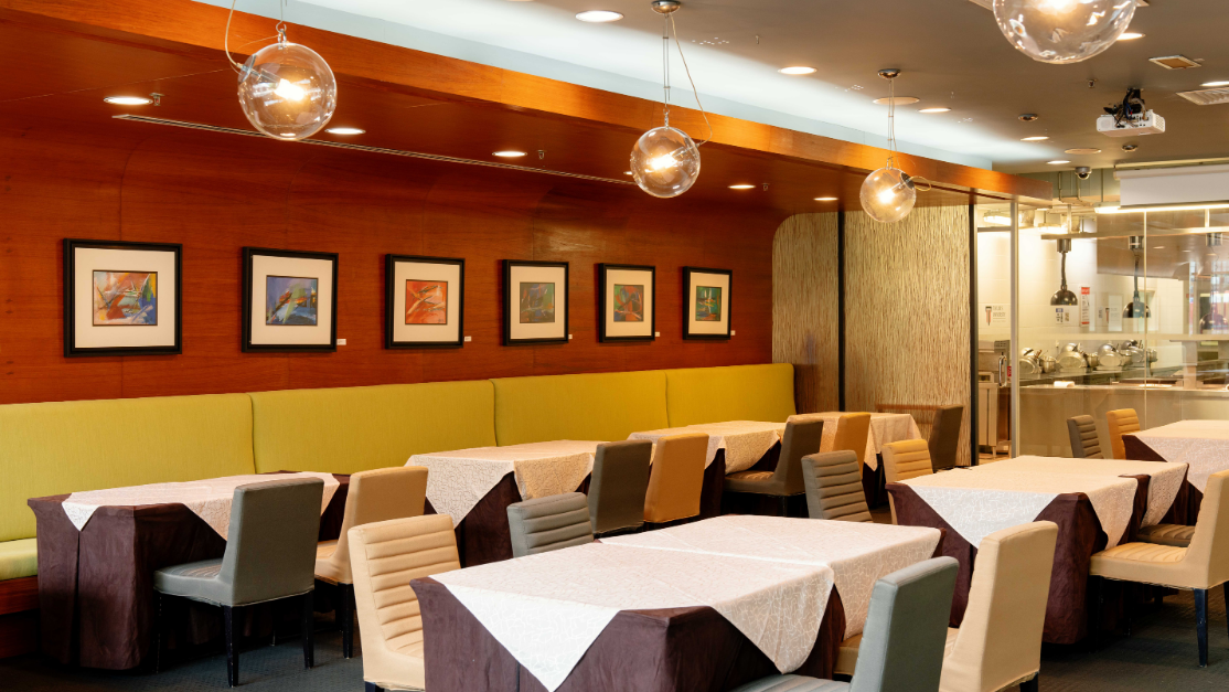 restaurant in taylors university