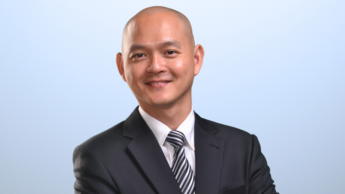portrait of professor dr ong kian ming