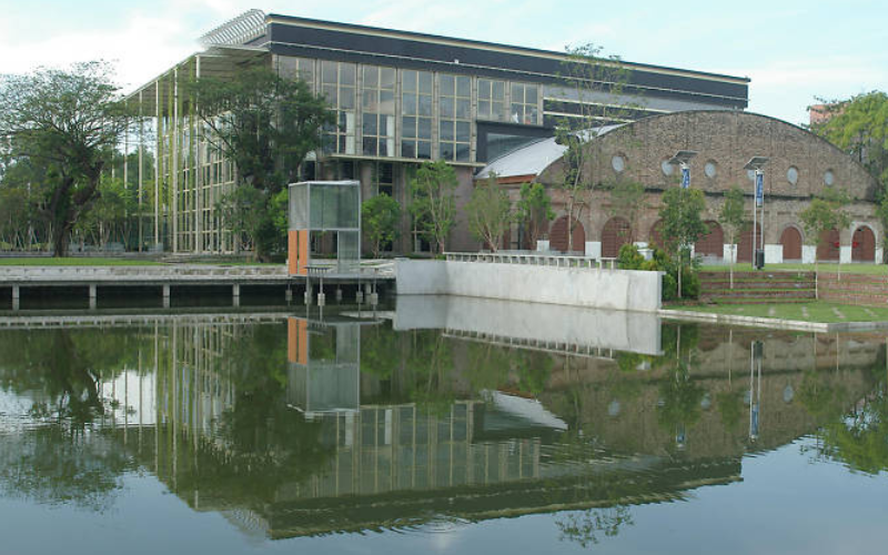 Moving Forward: Saving Malaysia's Art Industry