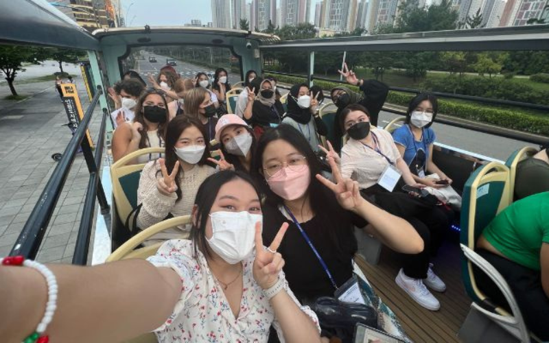 Take a photo on the bus