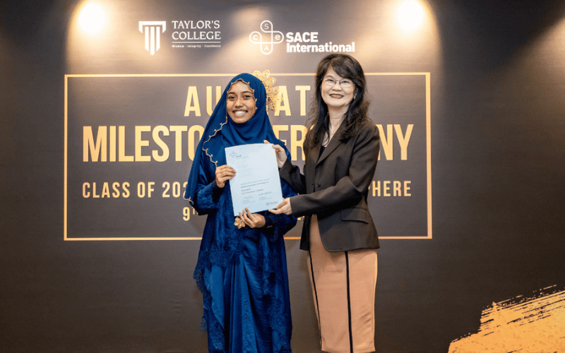 Aisyah with Josephine Tan