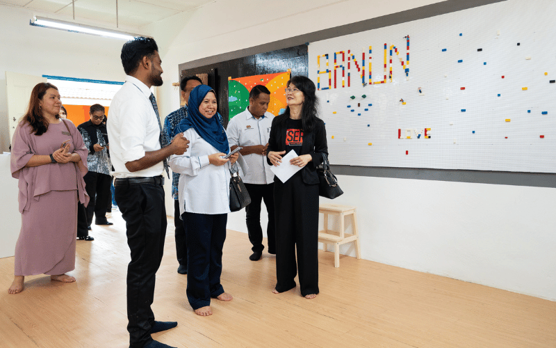 Visitation to SK RPS Banun to launch the learning hub alongisde Cikgu Shawn and other VIP guests