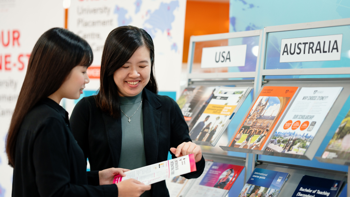 UPS advisor attends to student